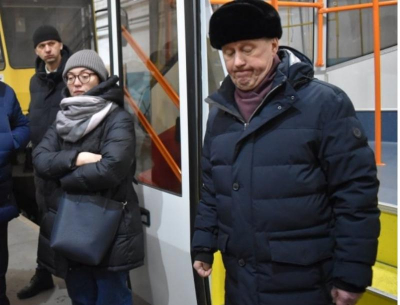 Здравствуй, Локоть, Новый год! Мэрия продолжает проявлять чудеса маразматического креатива